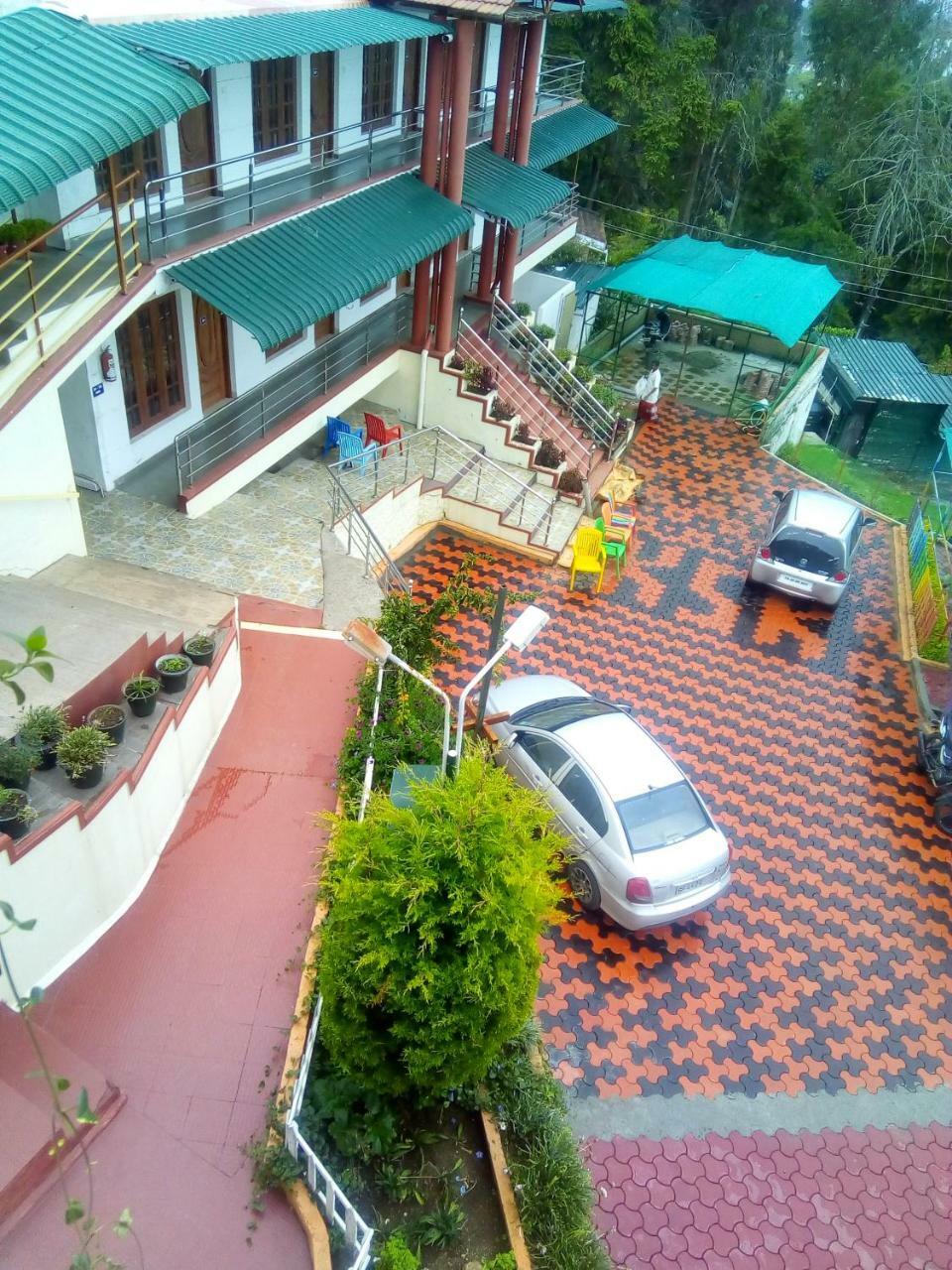 Kodai Sunshine Resort Kodaikanal Exteriör bild
